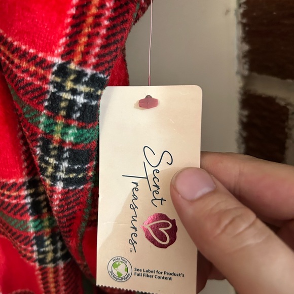 NWT Secret Treasures women’s size 3x soft fleece plaid pajama pants - Picture 3 of 5